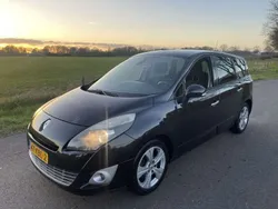 Zwart Gebruikt 2009 Renault Mégane III MPV | € 2.000 (Eerlijke prijs)