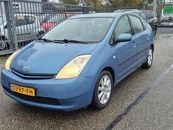 Blauw (metallic) Gebruikt 2005 Toyota Prius Hatchback | € 1.745