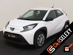 Wit Gebruikt 2024 Toyota Aygo Play Hatchback | € 19.995 (Goede deal)