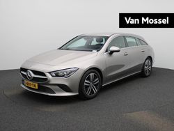 Grijs Gebruikt 2020 Mercedes CLA180 Shooting Brake Business Stationwagen | € 22.900 (Goede deal)