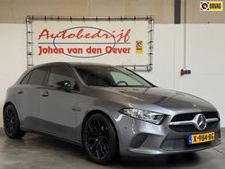 Grijs Gebruikt 2019 Mercedes A180 AMG Hatchback | € 24.950 (Eerlijke prijs)