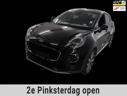 Zwart, metallic lak Gebruikt 2020 Ford Puma Titanium SUV | € 14.695
