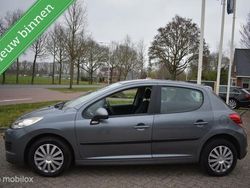 Grijs Gebruikt 2010 Peugeot 207 Style Hatchback | € 1.950 (Eerlijke prijs)