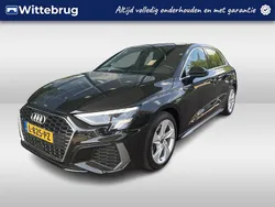 Zwart Gebruikt 2021 Audi A3 Sportback e-tron Comfort Sedan | € 27.950 (Eerlijke prijs)