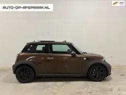 Bruin Gebruikt 2011 Mini Cooper Chili Hatchback | € 3.988 (Goede deal)