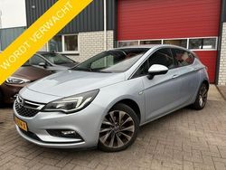 Blauw Gebruikt 2017 Opel Astra Innovation Hatchback | € 12.888 (Eerlijke prijs)