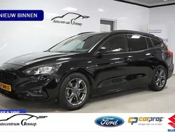 Zwart Gebruikt 2019 Ford Focus ST-Line Stationwagen | € 18.400 (Super prijs)