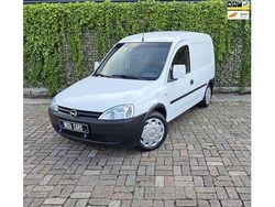 Wit Gebruikt 2008 Opel Combo MPV | € 5.799