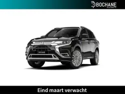 Zwart Nieuw 2025 Mitsubishi Outlander Instyle SUV | € 64.890 (Iets duurder)