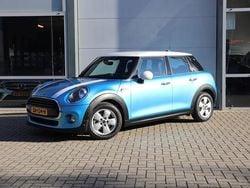 Blauw Gebruikt 2018 Mini Cooper Hatchback | € 12.950 (Super prijs)