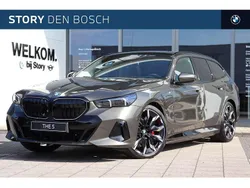Groen Nieuw 2025 BMW 530e M Sport Stationwagen | € 108.144