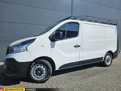 Wit Gebruikt 2015 Renault Trafic Van | € 6.445 (Super prijs)