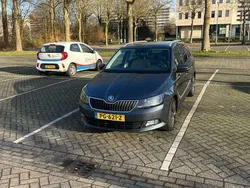 Grijs Gebruikt 2017 Skoda Fabia Drive Stationwagen | € 8.299 (Eerlijke prijs)