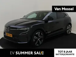 Zwart Gebruikt 2025 Renault Mégane Iconic Hatchback | € 39.940 (Duur)