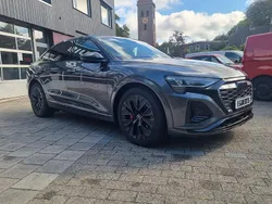 Grijs Gebruikt 2023 Audi Q8 e-tron SUV | € 61.950 (Goede deal)