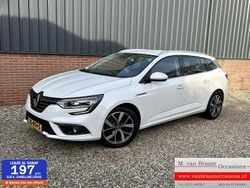 Wit Gebruikt 2018 Renault Mégane GT Line GT-Line Stationwagen | € 11.945 (Eerlijke prijs)