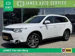 Wit Gebruikt 2015 Mitsubishi Outlander P-HEV SUV | € 10.810 (Super prijs)