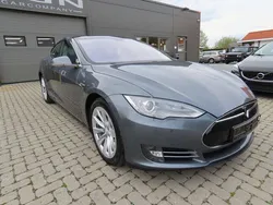 Grijs Gebruikt 2013 Tesla Model S Sedan | € 15.900 (Iets duurder)