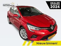 Vlamrood nnp Gebruikt 2020 Renault Clio V Zen Hatchback | € 12.950 (Goede deal)