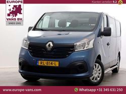 Blauw Gebruikt 2018 Renault Trafic Authentique Van | € 17.950