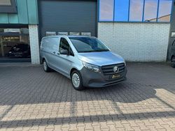 Zilver Gebruikt 2024 Mercedes Vito MPV | € 44.500