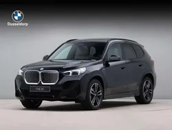Zwart, metallic lak Nieuw 2025 BMW iX1 Comfort Edition SUV | € 62.044 (Goede deal)