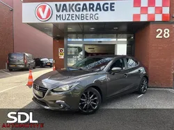 Grijs Gebruikt 2016 Mazda 3 Hatchback | € 13.945 (Eerlijke prijs)
