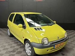 Geel Gebruikt 2000 Renault Twingo Expression Hatchback | € 1.250 (Duur)