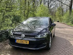 Zwart Gebruikt 2013 VW Golf VII Highline Stationwagen | € 9.000 (Goede deal)