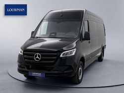 Zwart Gebruikt 2024 Mercedes Sprinter Van | € 53.745 (Eerlijke prijs)