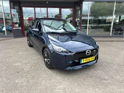 Blauw Gebruikt 2023 Mazda 2 Center-Line Hatchback | € 20.850 (Eerlijke prijs)