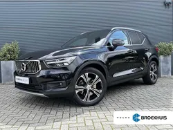Zwart, metallic lak Gebruikt 2021 Volvo XC40 Business Edition SUV | € 29.500 (Eerlijke prijs)