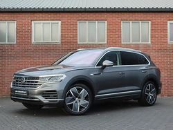Grijs Gebruikt 2021 VW Touareg SUV | € 45.950 (Eerlijke prijs)