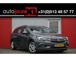 Grijs Gebruikt 2018 Opel Astra Business Stationwagen | € 5.999 (Eerlijke prijs)