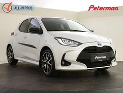 Wit Gebruikt 2022 Toyota Yaris Hybrid Executive Hatchback | € 20.899 (Eerlijke prijs)