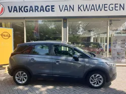 Grijs, metallic lak Gebruikt 2018 Opel Crossland X SUV | € 12.900 (Iets duurder)