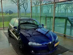 Blauw Gebruikt 2006 Alfa Romeo 147 Distinctive Hatchback | € 2.600