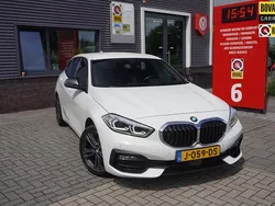 Wit Gebruikt 2020 BMW 118 Executive Hatchback | € 20.495 (Eerlijke prijs)