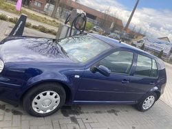 Blauw Gebruikt 2003 VW Golf IV Hatchback | € 1.500 (Eerlijke prijs)
