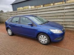 Blauw Gebruikt 2010 Ford Focus Hatchback | € 2.950 (Iets duurder)