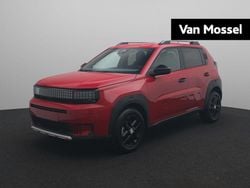 Rood Nieuw 2025 Fiat Grande Panda Icon SUV | € 26.350 (Eerlijke prijs)