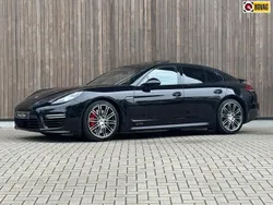Zwart, metallic lak Gebruikt 2015 Porsche Panamera Sedan | € 47.900 (Goede deal)