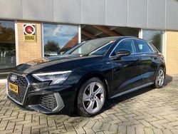 Zwart Gebruikt 2023 Audi A3 Sportback S-Line Hatchback | € 26.900 (Super prijs)