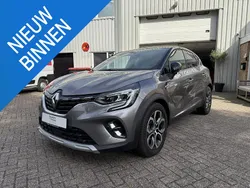 , metallic lak Gebruikt 2021 Renault Captur Intens SUV | € 21.950 (Goede deal)