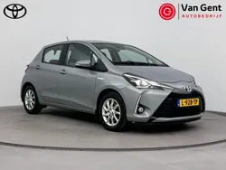 Grijs Gebruikt 2019 Toyota Yaris Active Hatchback | € 15.999 (Eerlijke prijs)