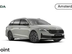 Grijs Nieuw 2025 Skoda Octavia SportLine Stationwagen | € 47.753 (Eerlijke prijs)