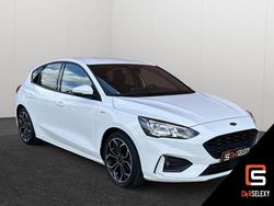 Wit Gebruikt 2022 Ford Focus ST-Line Hatchback | € 19.990 (Goede deal)