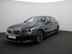 Grijs Gebruikt 2025 BMW 530e M Sport Sedan | € 66.900