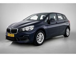 Blauw Gebruikt 2018 BMW 220 Executive Stationwagen | € 16.745 (Goede deal)