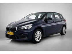 Blauw Gebruikt 2018 BMW 220 Executive Stationwagen | € 17.845 (Eerlijke prijs)